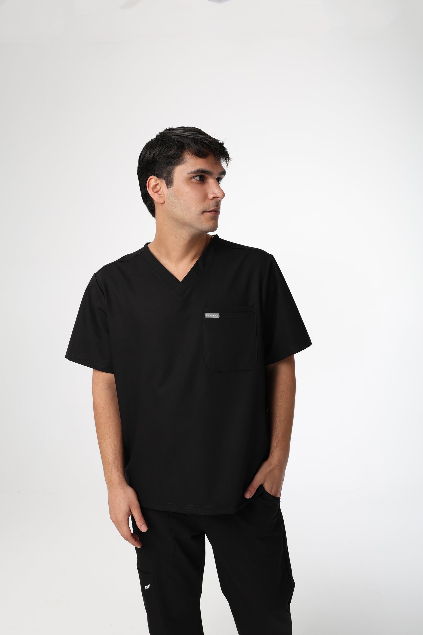 Silvatica Ares ®  Erkek V Yaka Üst – Black | Premium